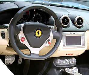 Ferrari California. Фото: Дни.Ру/Федор Буцко